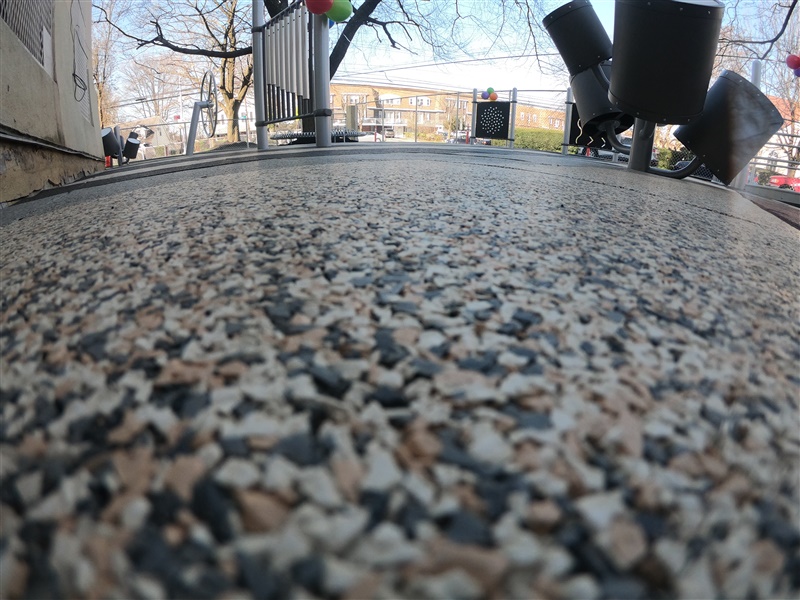 School Playground with TPV Blended Tiles preview 12